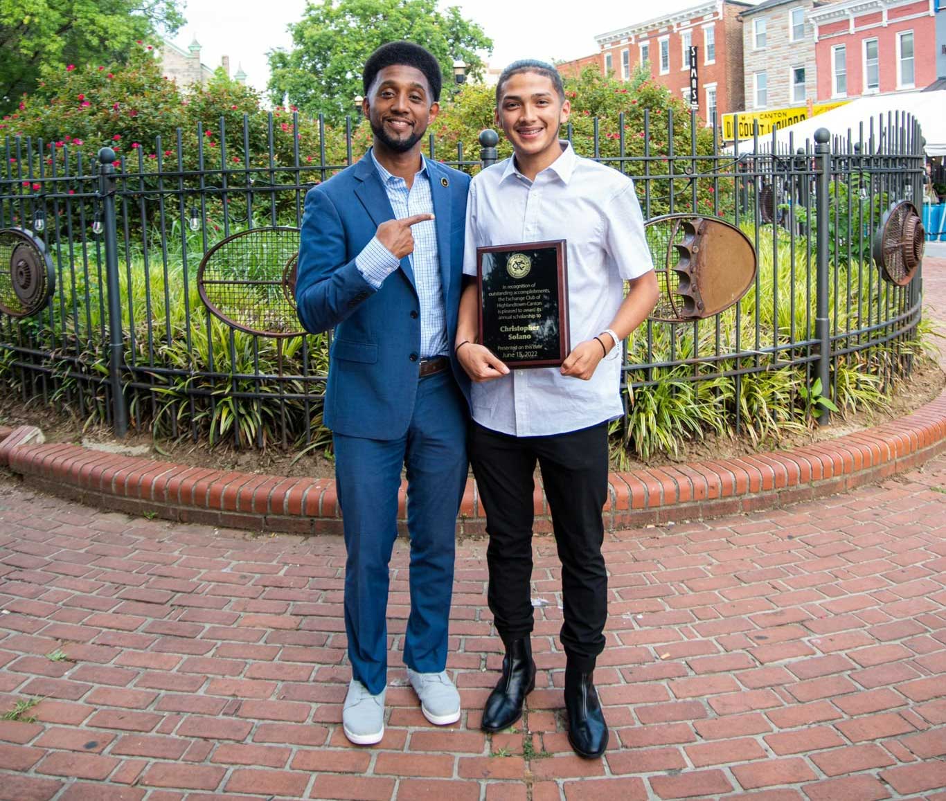 2022 Scholarshp Winner Chris Solano with Mayor Brandon Scott